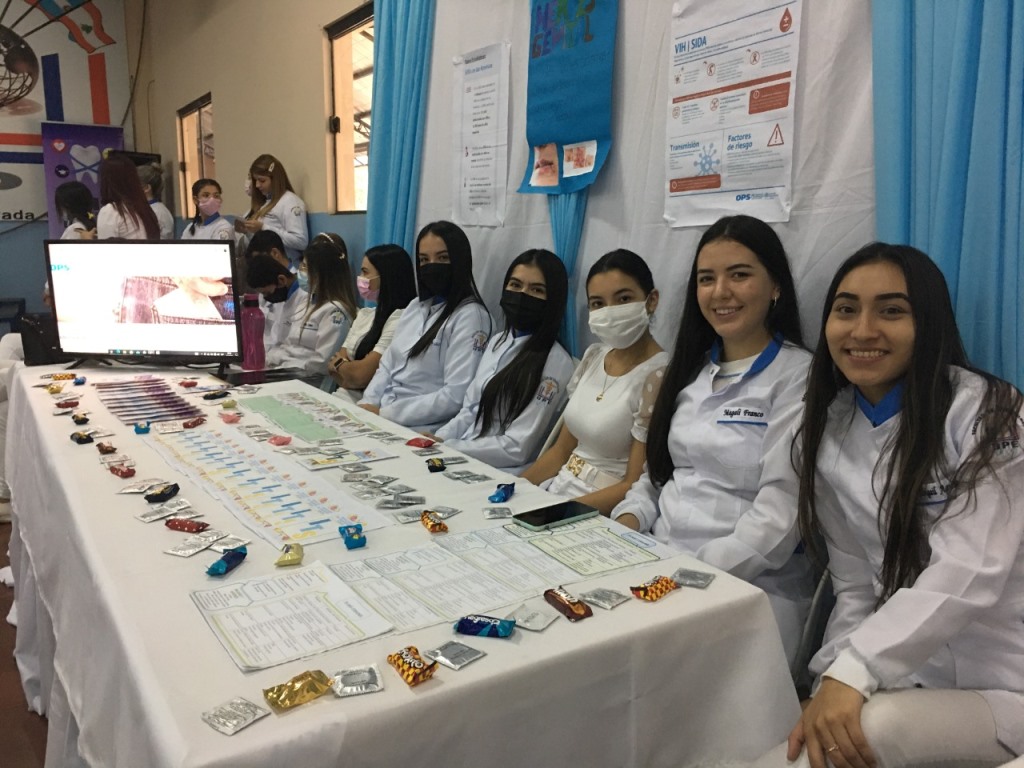 Total éxito en la expo salud de Odontología UPE